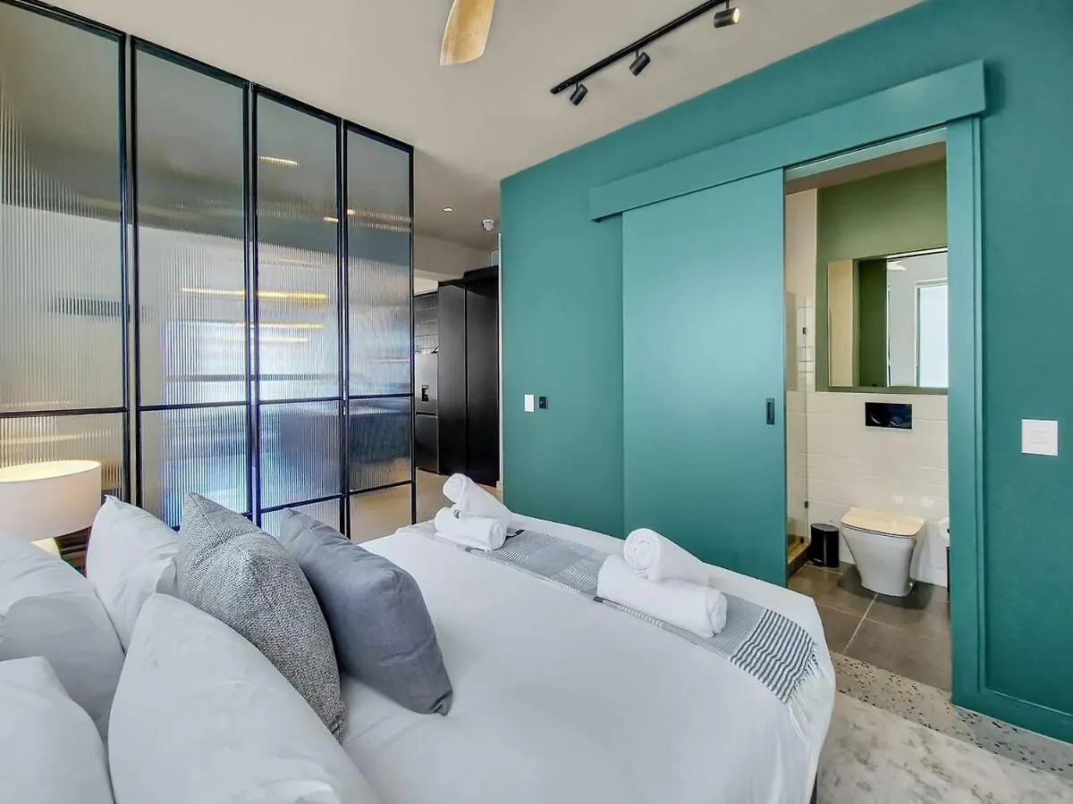 Stylish, Secure & Modern Work From Home Base ケープタウン